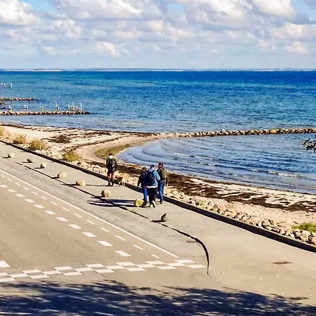 度假居 Hejlsminde Gem With Sea Views Hejls